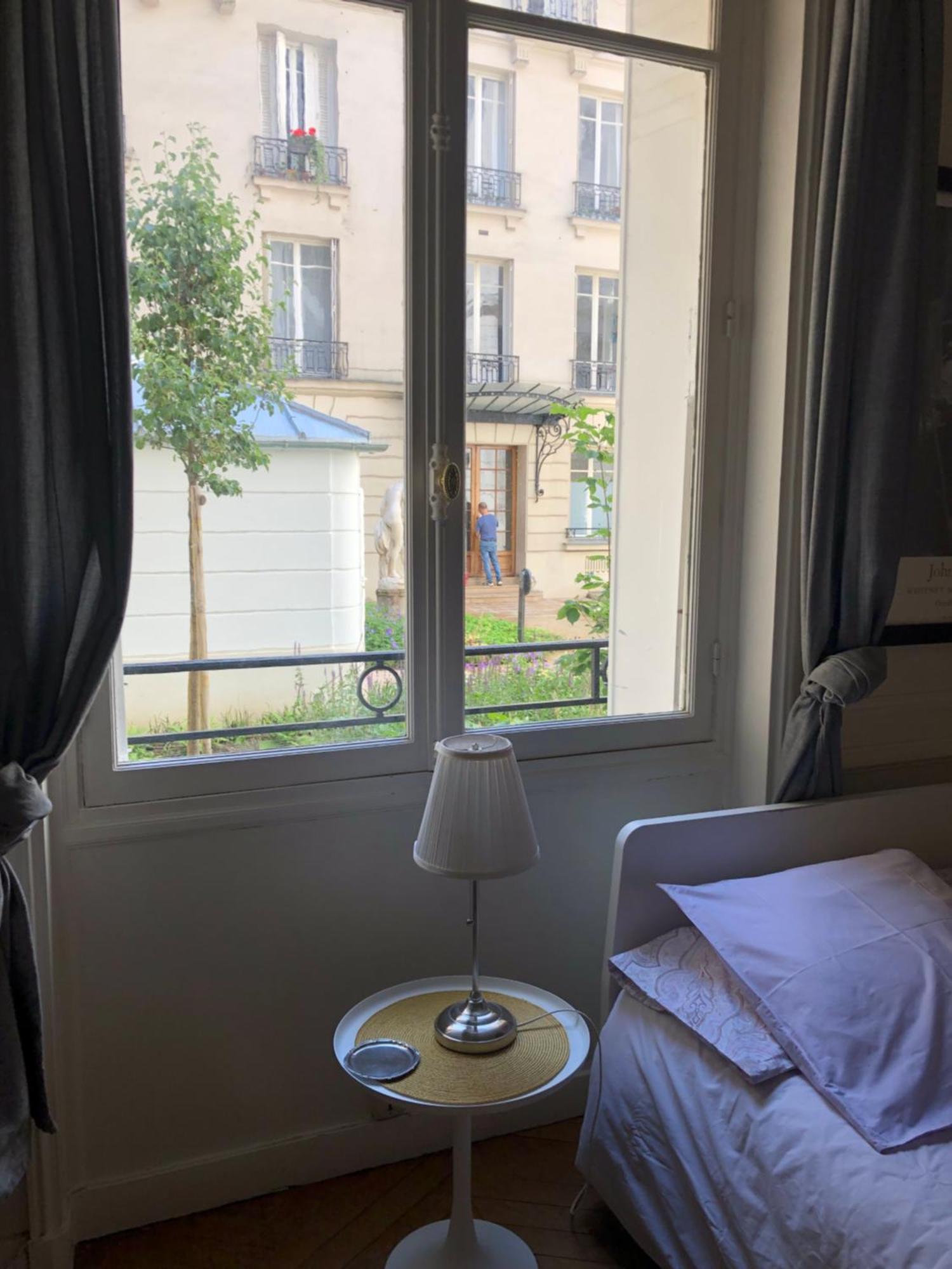 Studio A Paris Pres Du Pont Mirabeau Et Tour Eiffel Exterior foto